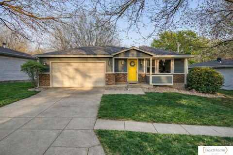 Photo of 5712 S 41st Street, Lincoln, NE 68516 (MLS # 22609907)