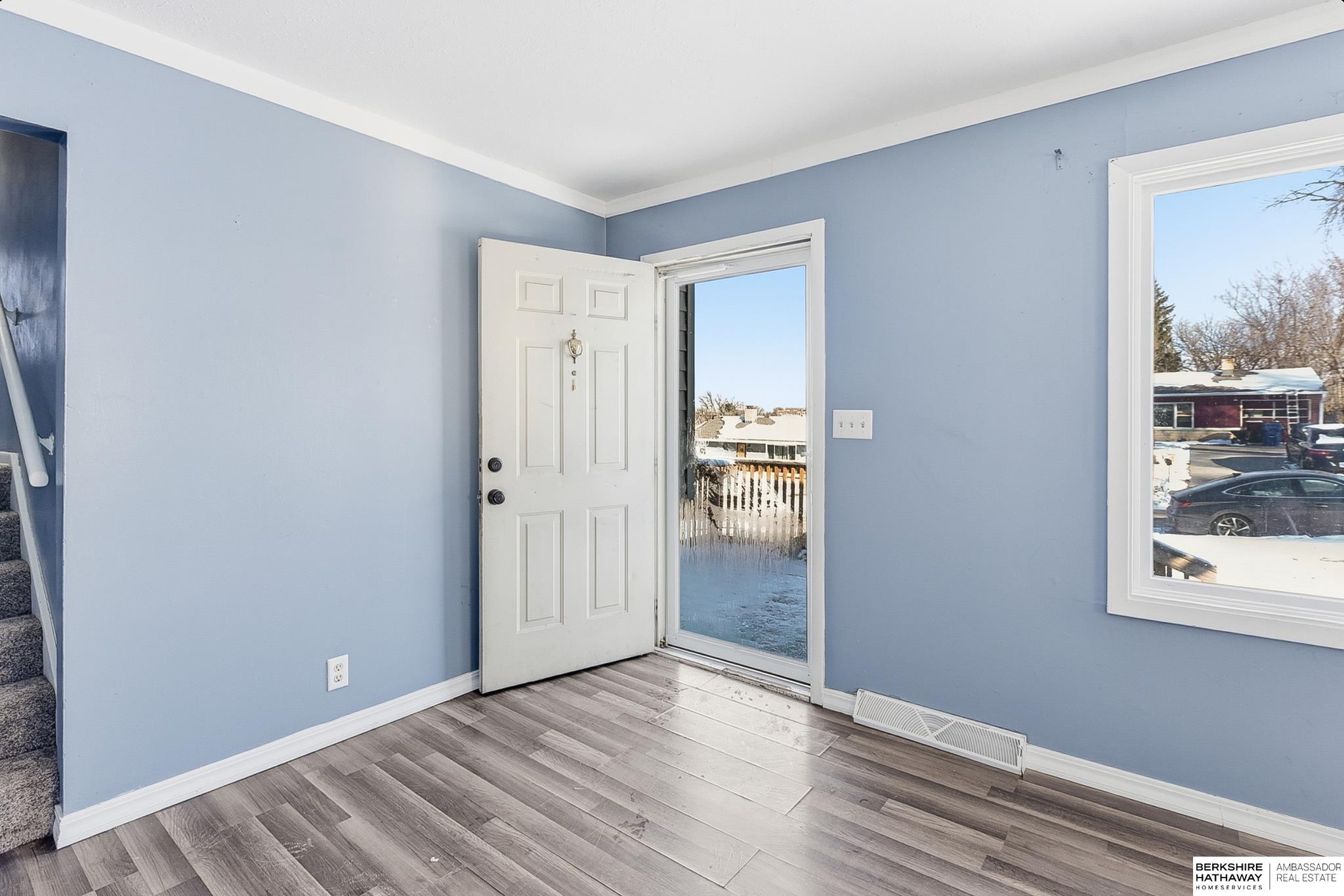 Bellevue, Nebraska 68005, United States, 3 Bedrooms Bedrooms, ,2 BathroomsBathrooms,Residential,Active,251160