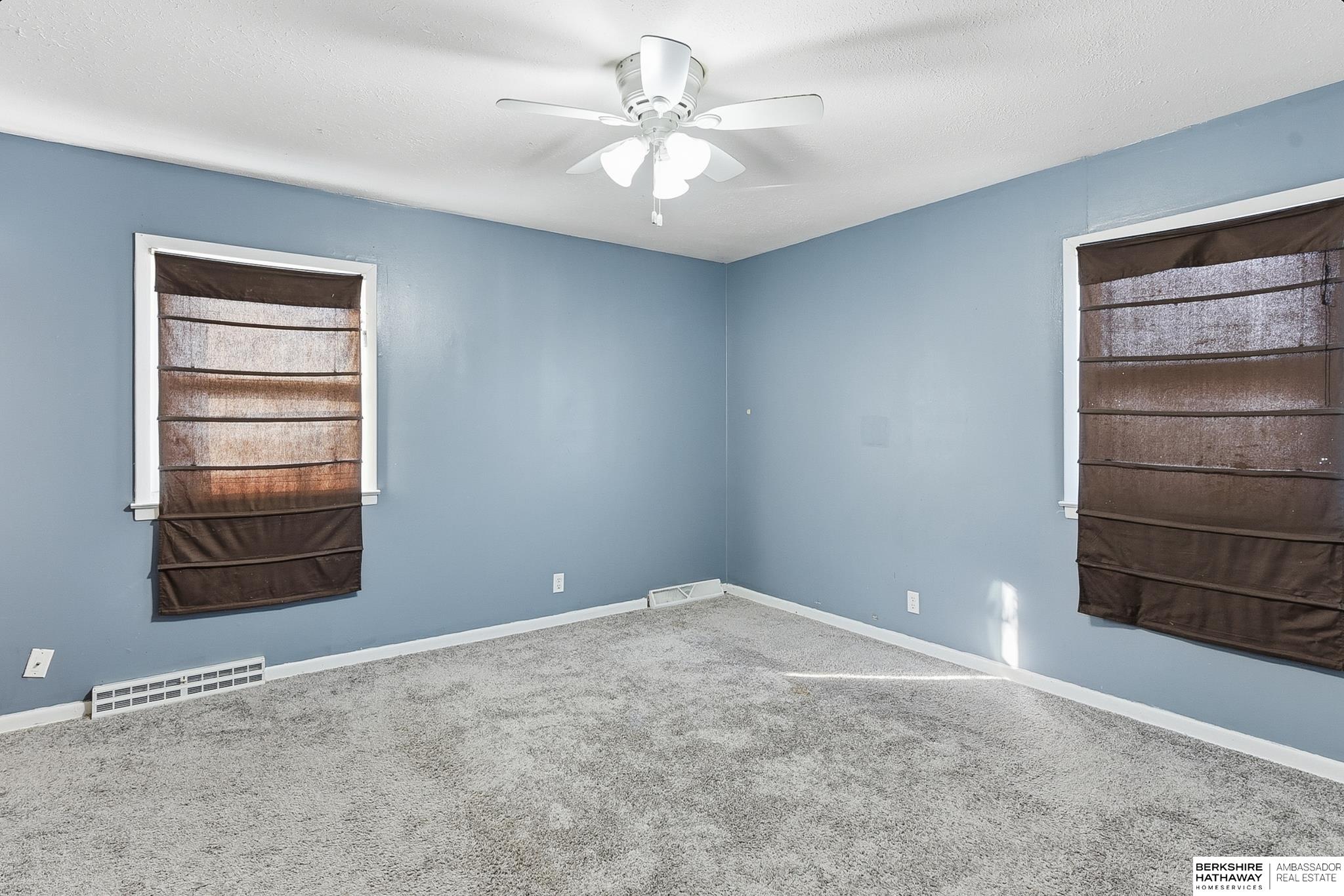 Bellevue, Nebraska 68005, United States, 3 Bedrooms Bedrooms, ,2 BathroomsBathrooms,Residential,Active,251160