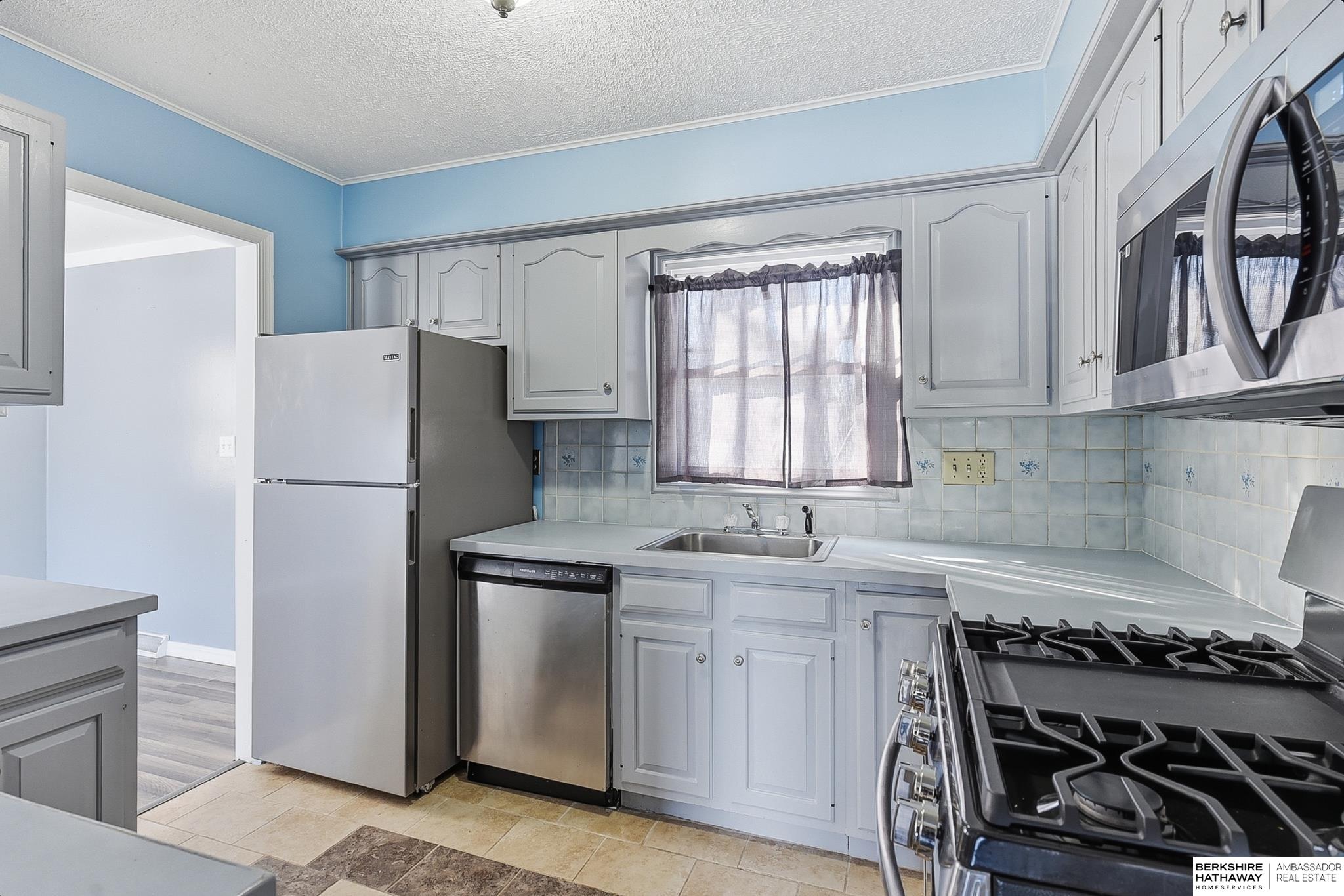 Bellevue, Nebraska 68005, United States, 3 Bedrooms Bedrooms, ,2 BathroomsBathrooms,Residential,Active,251160