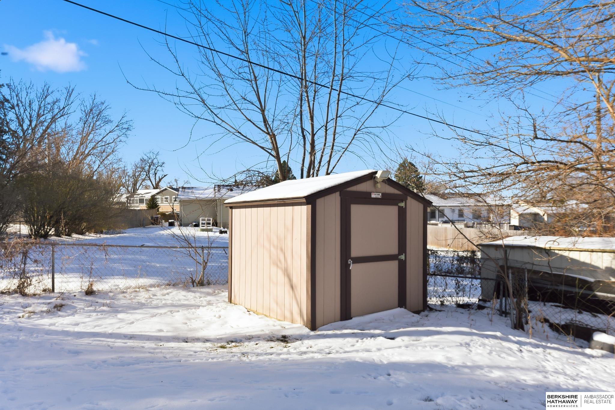 Bellevue, Nebraska 68005, United States, 3 Bedrooms Bedrooms, ,2 BathroomsBathrooms,Residential,Active,251160