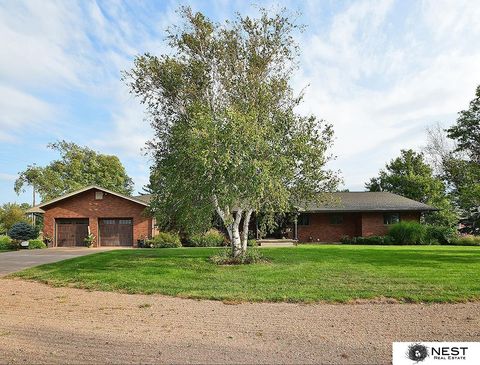 Photo of 1419 Road N, York, NE 68467 (MLS # 22525654)