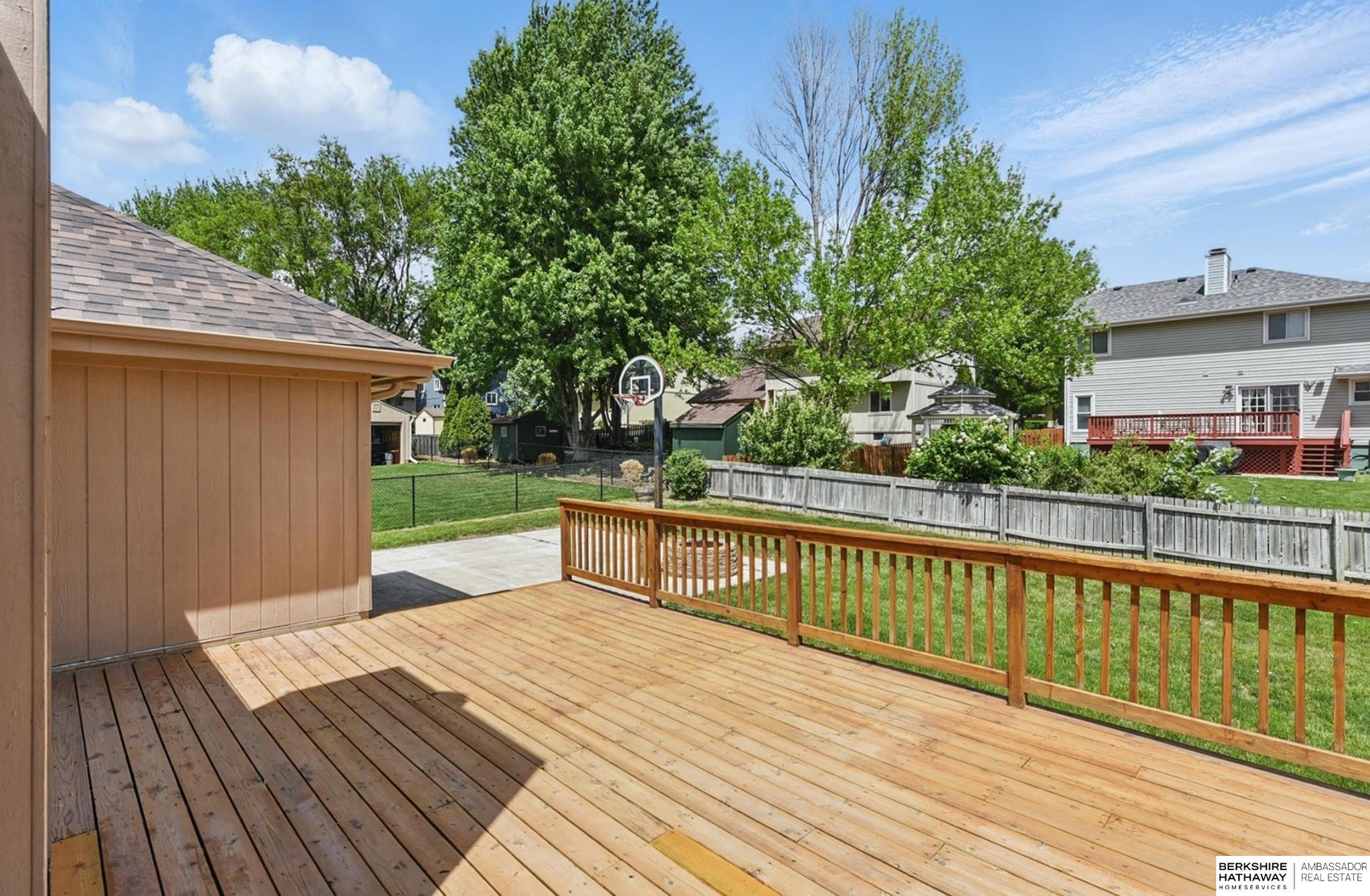 Papillion, Nebraska 68133, United States, 4 Bedrooms Bedrooms, ,3 BathroomsBathrooms,Residential,Pending,132110