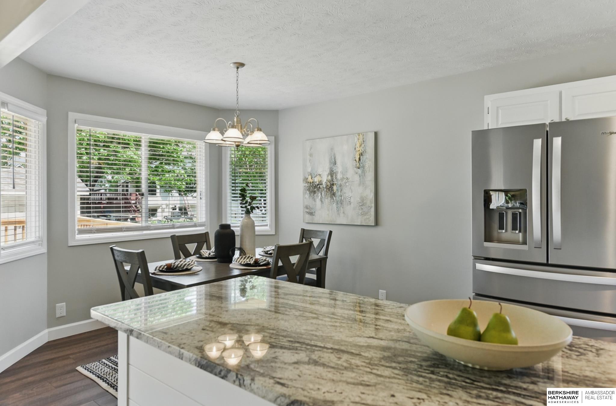 Papillion, Nebraska 68133, United States, 4 Bedrooms Bedrooms, ,3 BathroomsBathrooms,Residential,Pending,132110