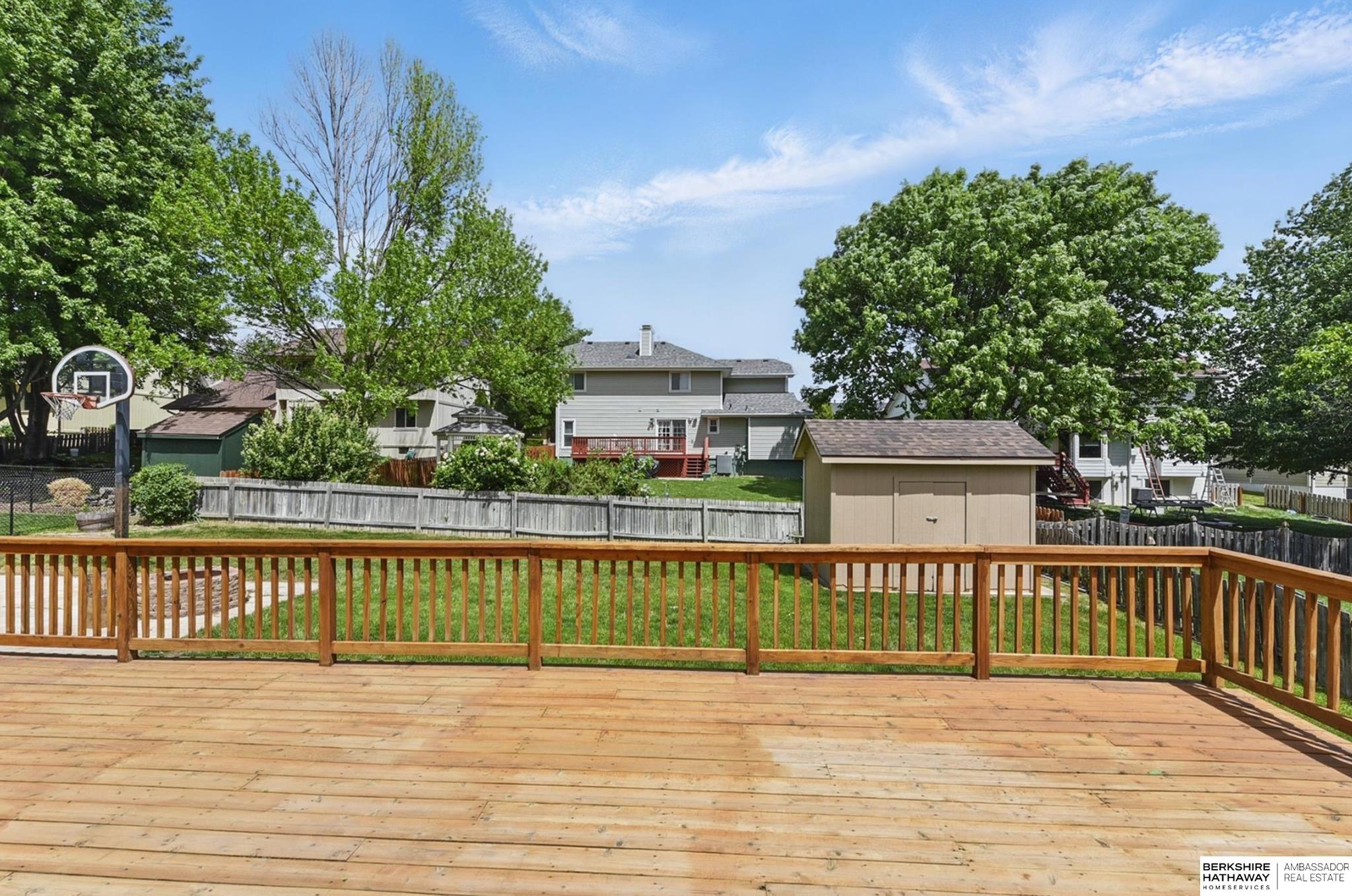 Papillion, Nebraska 68133, United States, 4 Bedrooms Bedrooms, ,3 BathroomsBathrooms,Residential,Pending,132110