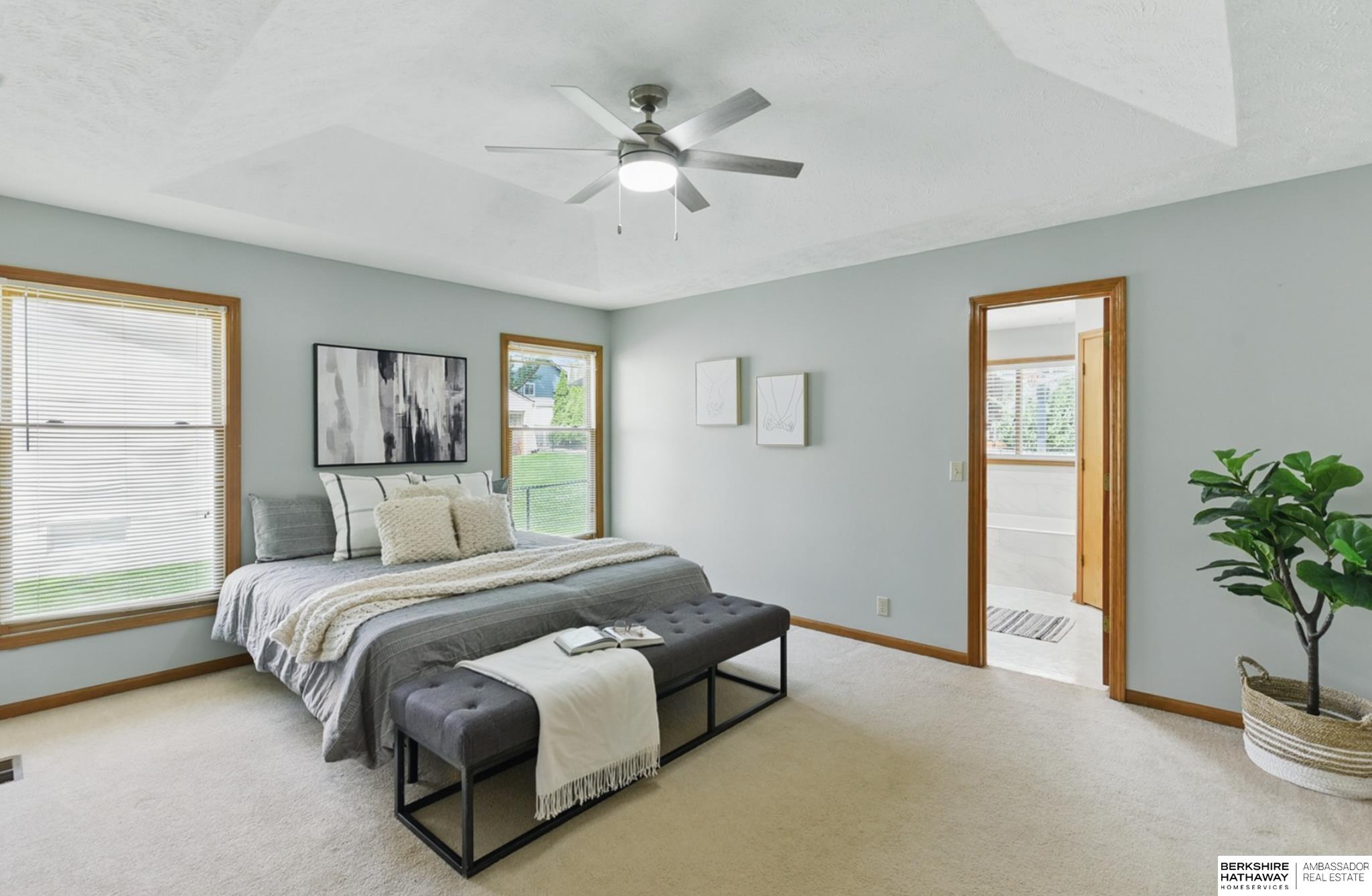 Papillion, Nebraska 68133, United States, 4 Bedrooms Bedrooms, ,3 BathroomsBathrooms,Residential,Pending,132110