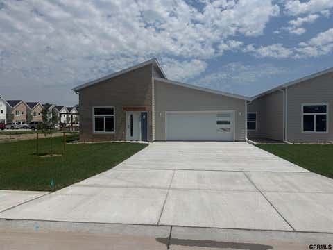 Photo of 1218 Wycoff Drive, Lexington, NE 68850 (MLS # 22618734)