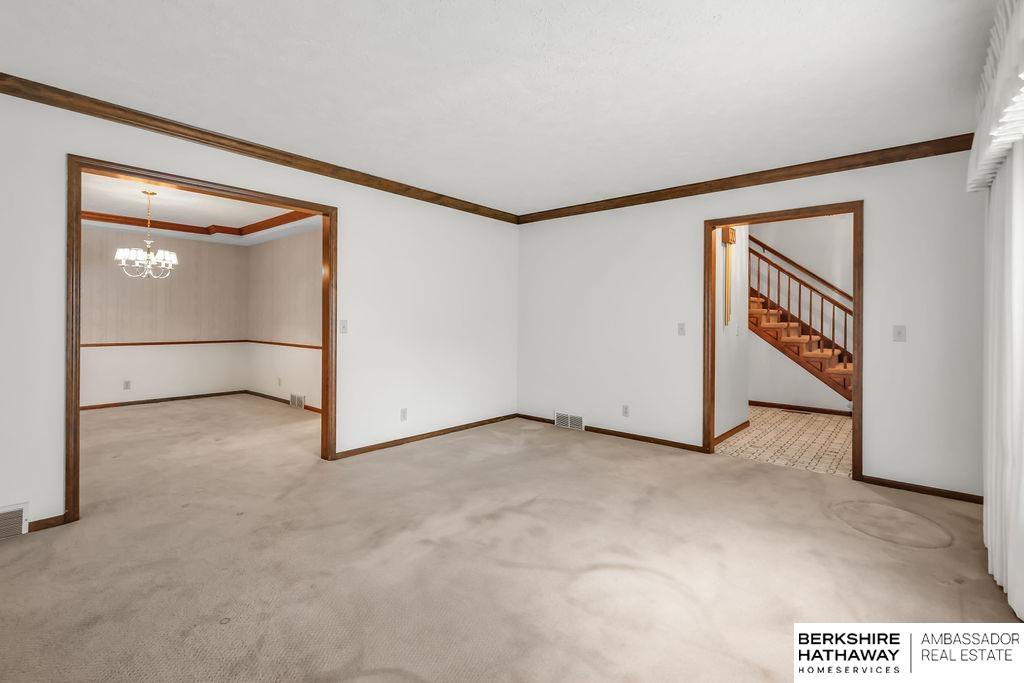 Omaha, Nebraska 68154, United States, 4 Bedrooms Bedrooms, ,3 BathroomsBathrooms,Residential,Active,192026