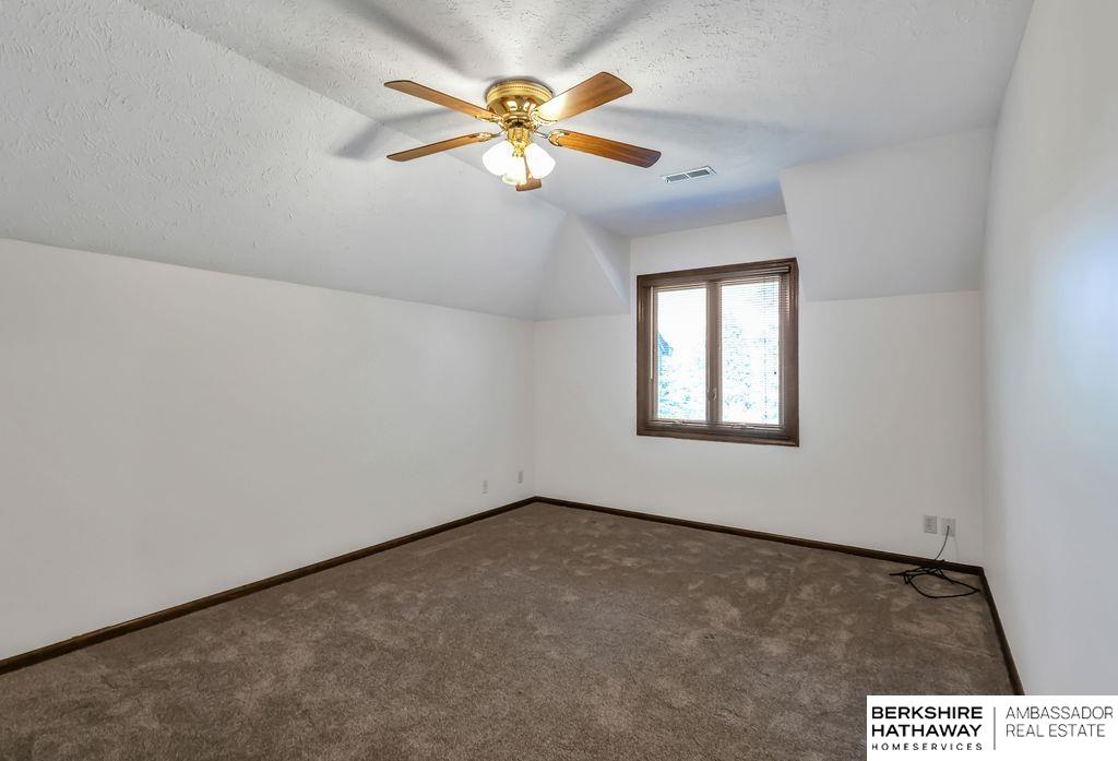 Omaha, Nebraska 68154, United States, 4 Bedrooms Bedrooms, ,3 BathroomsBathrooms,Residential,Active,192026