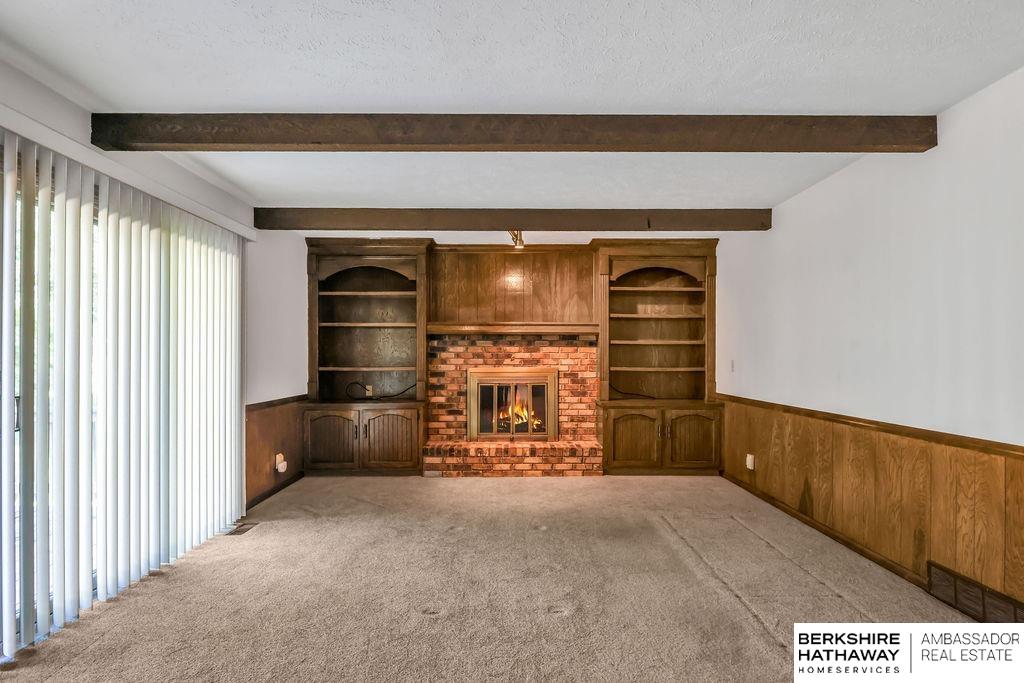 Omaha, Nebraska 68154, United States, 4 Bedrooms Bedrooms, ,3 BathroomsBathrooms,Residential,Active,192026