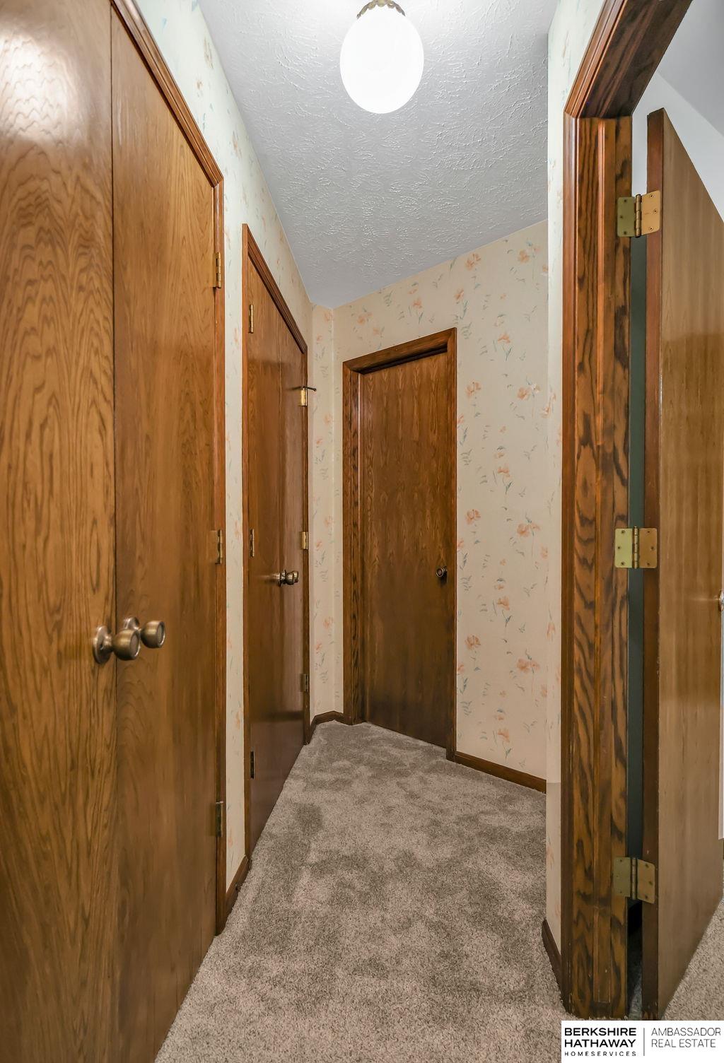 Omaha, Nebraska 68154, United States, 4 Bedrooms Bedrooms, ,3 BathroomsBathrooms,Residential,Active,192026