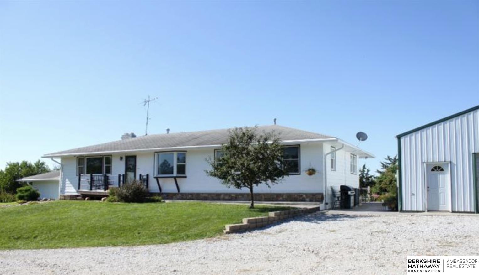 Eagle, Nebraska 68347, United States, 4 Bedrooms Bedrooms, ,2 BathroomsBathrooms,Residential,Active,256541