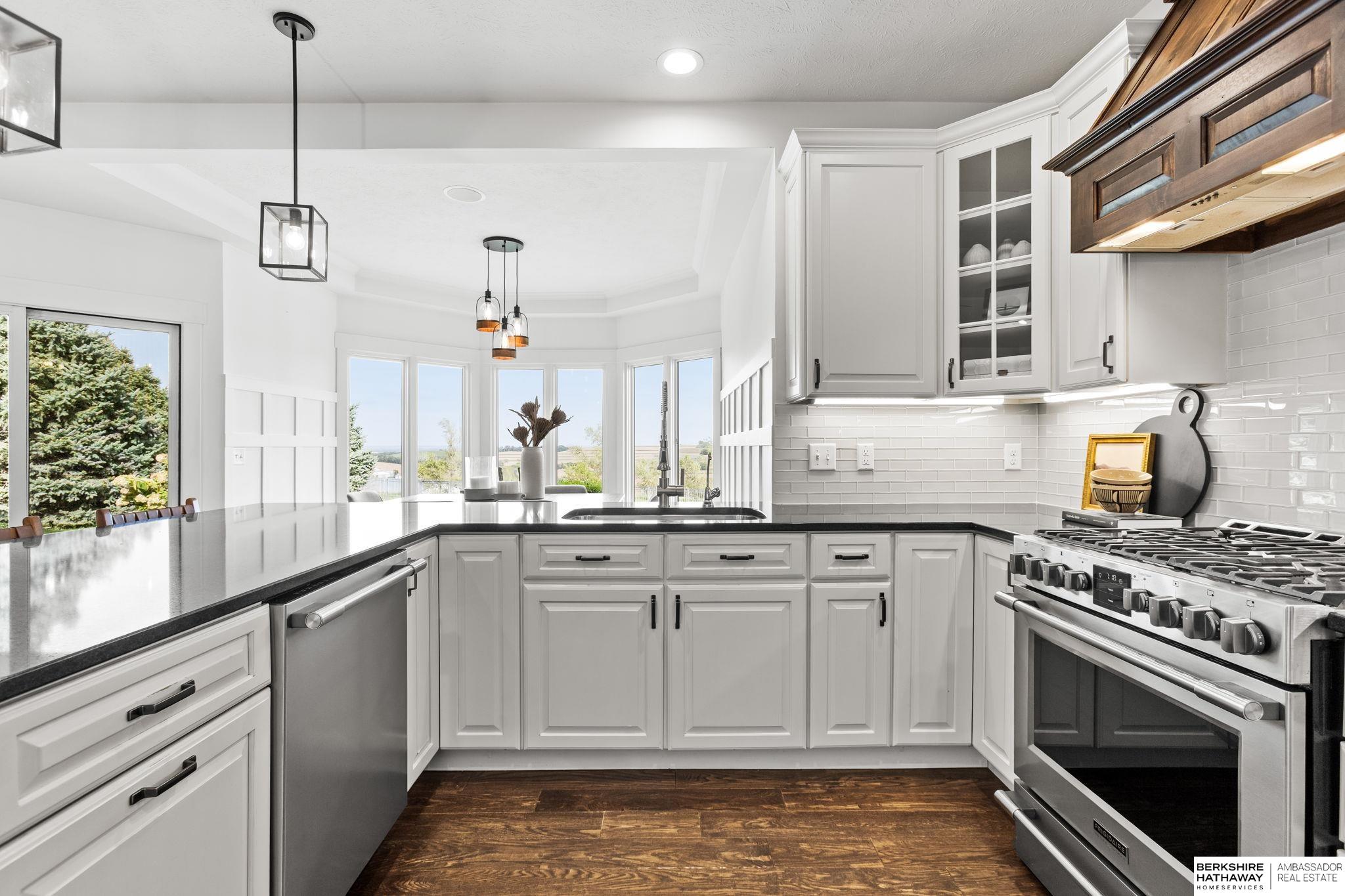 Blair, Nebraska 68008, United States, 5 Bedrooms Bedrooms, ,4 BathroomsBathrooms,Residential,Active,225433