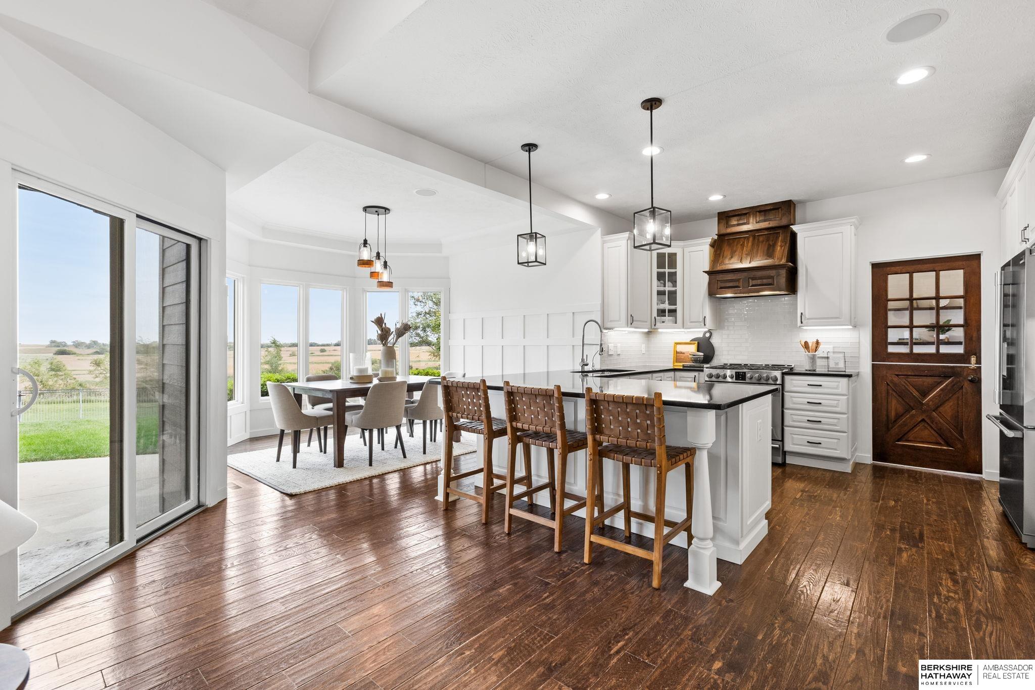 Blair, Nebraska 68008, United States, 5 Bedrooms Bedrooms, ,4 BathroomsBathrooms,Residential,Active,225433