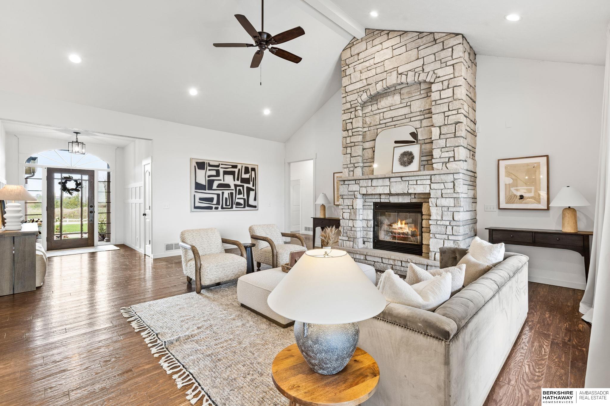 Blair, Nebraska 68008, United States, 5 Bedrooms Bedrooms, ,4 BathroomsBathrooms,Residential,Active,225433