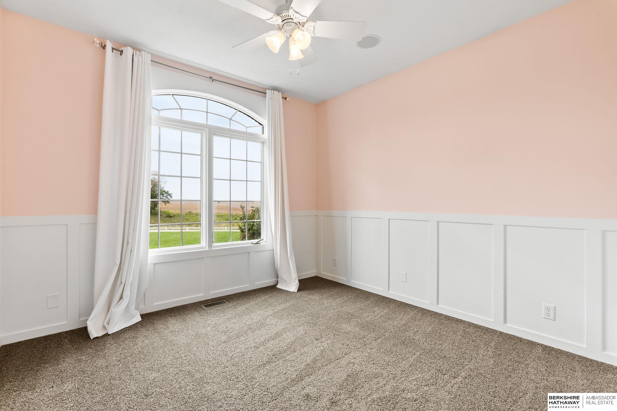 Blair, Nebraska 68008, United States, 5 Bedrooms Bedrooms, ,4 BathroomsBathrooms,Residential,Active,225433