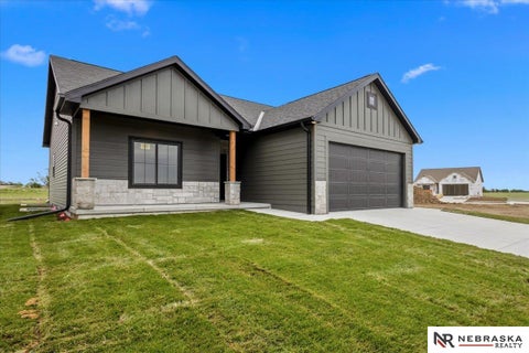 Photo of 9640 S 87th Street, Lincoln, NE 68526 (MLS # 22615717)