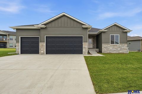 Photo of 1005 N 109th Street, Lincoln, NE 68527 (MLS # 22533733)