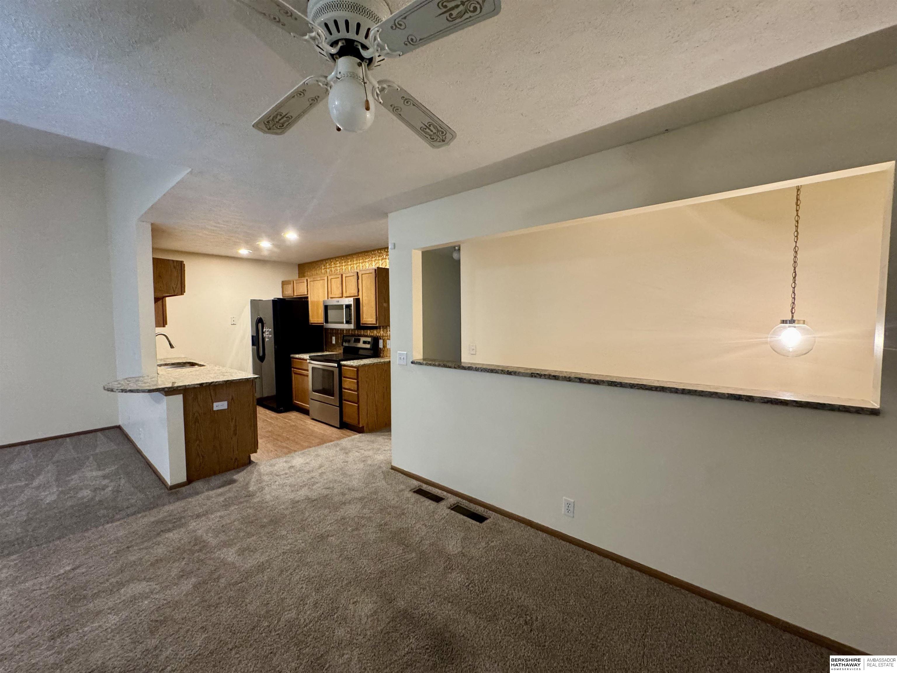 Omaha, Nebraska 68134, United States, 14 Bedrooms Bedrooms, ,6 BathroomsBathrooms,Residential,Active,214677