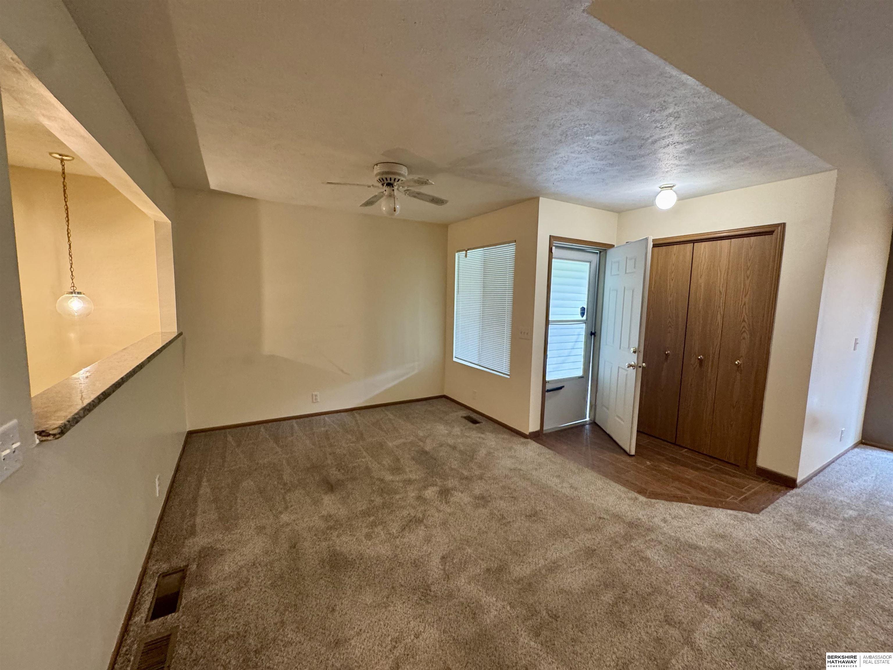 Omaha, Nebraska 68134, United States, 14 Bedrooms Bedrooms, ,6 BathroomsBathrooms,Residential,Active,214677