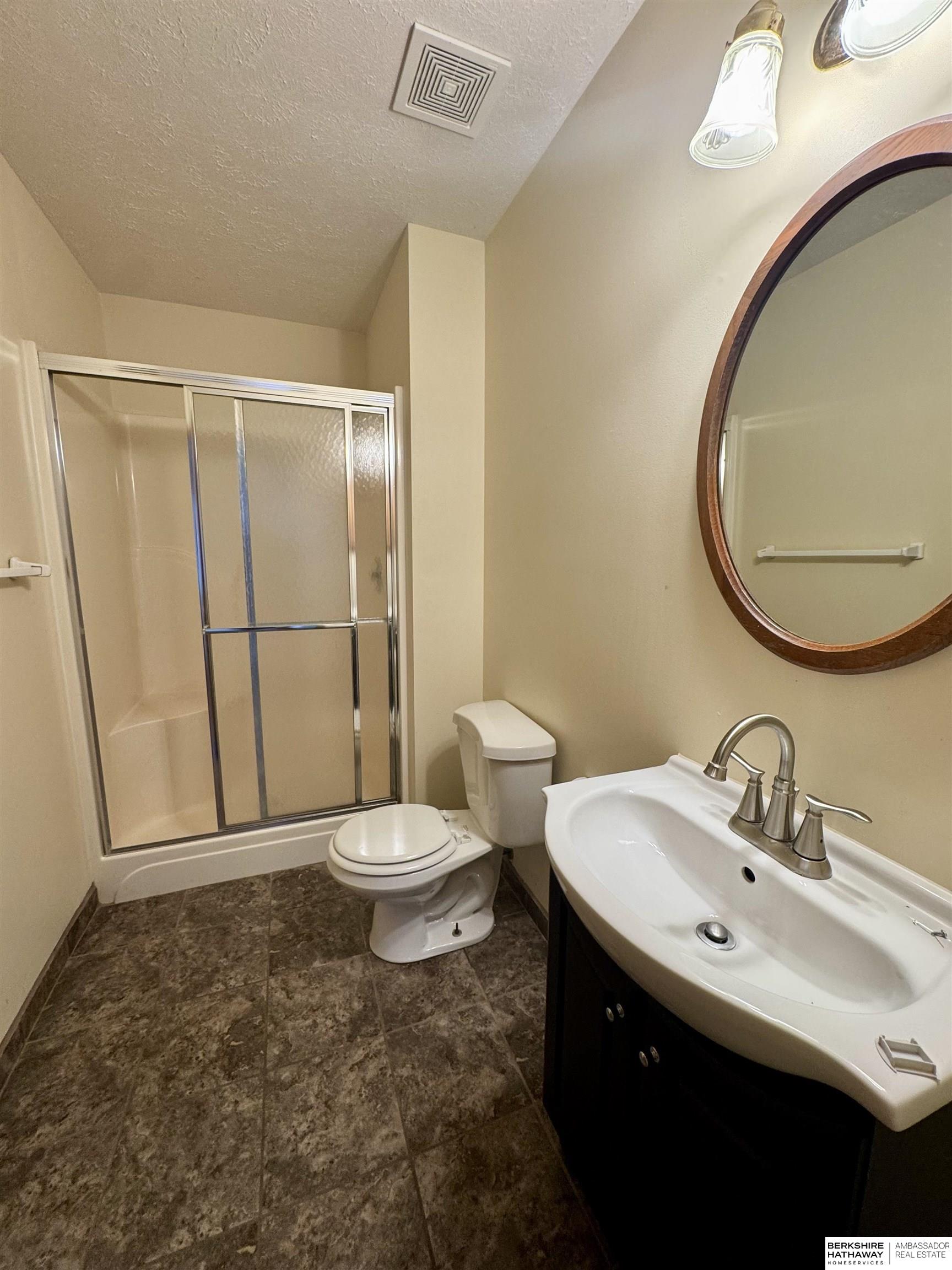 Omaha, Nebraska 68134, United States, 14 Bedrooms Bedrooms, ,6 BathroomsBathrooms,Residential,Active,214677