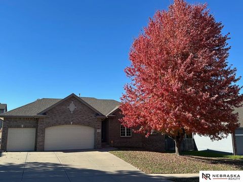 Photo of 7216 S 170th Street, Omaha, NE 68136 (MLS # 22526662)