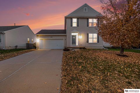 Photo of 3864 S 190th Street, Omaha, NE 68130 (MLS # 22533457)