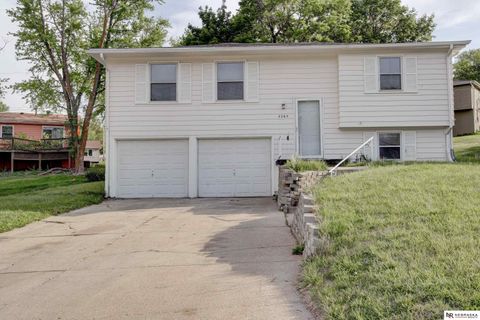 Photo of 5065 Arcadia Avenue, Omaha, NE 68104 (MLS # 22613663)