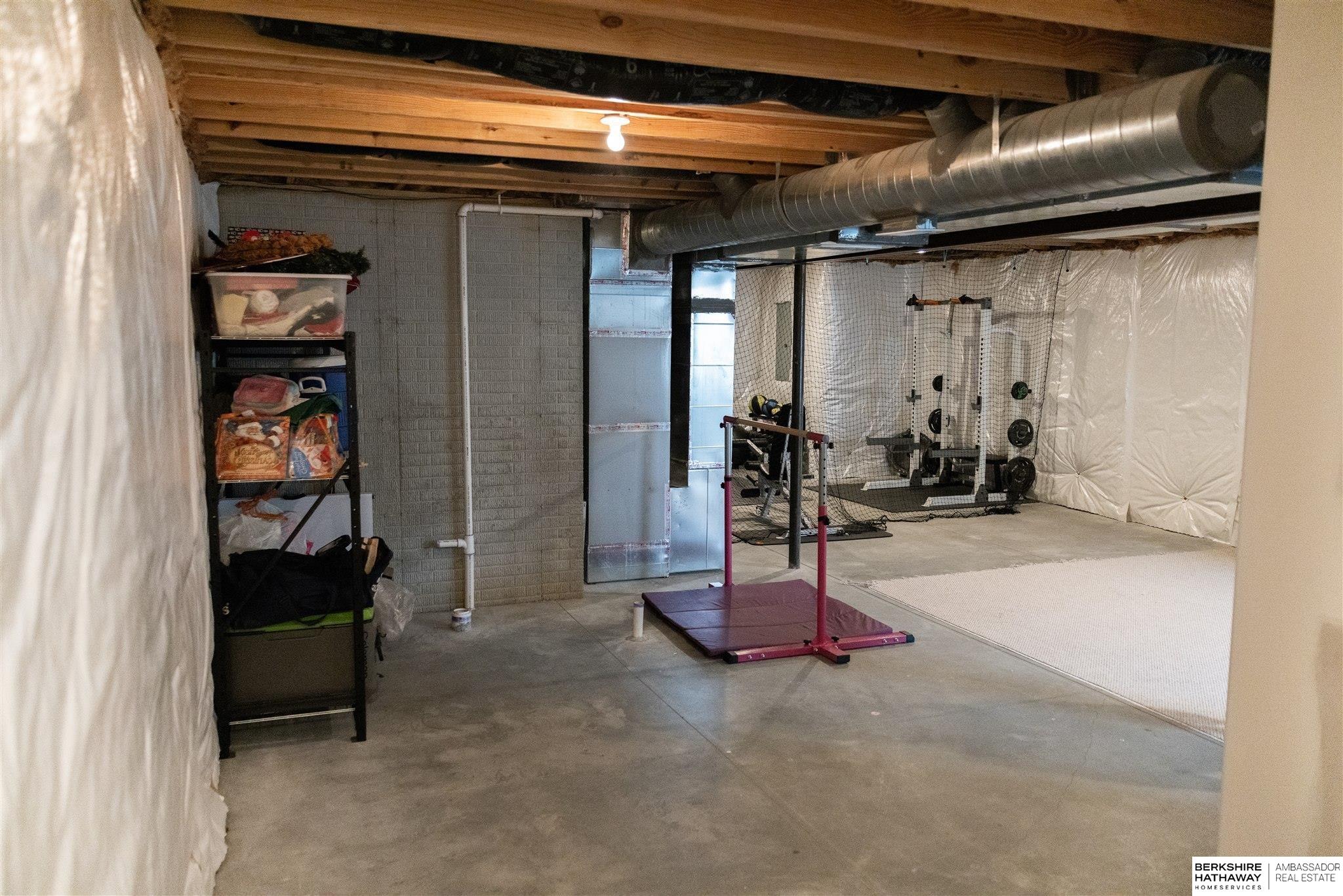 Gretna, Nebraska 68028, United States, 4 Bedrooms Bedrooms, ,3 BathroomsBathrooms,Residential,Active,209323