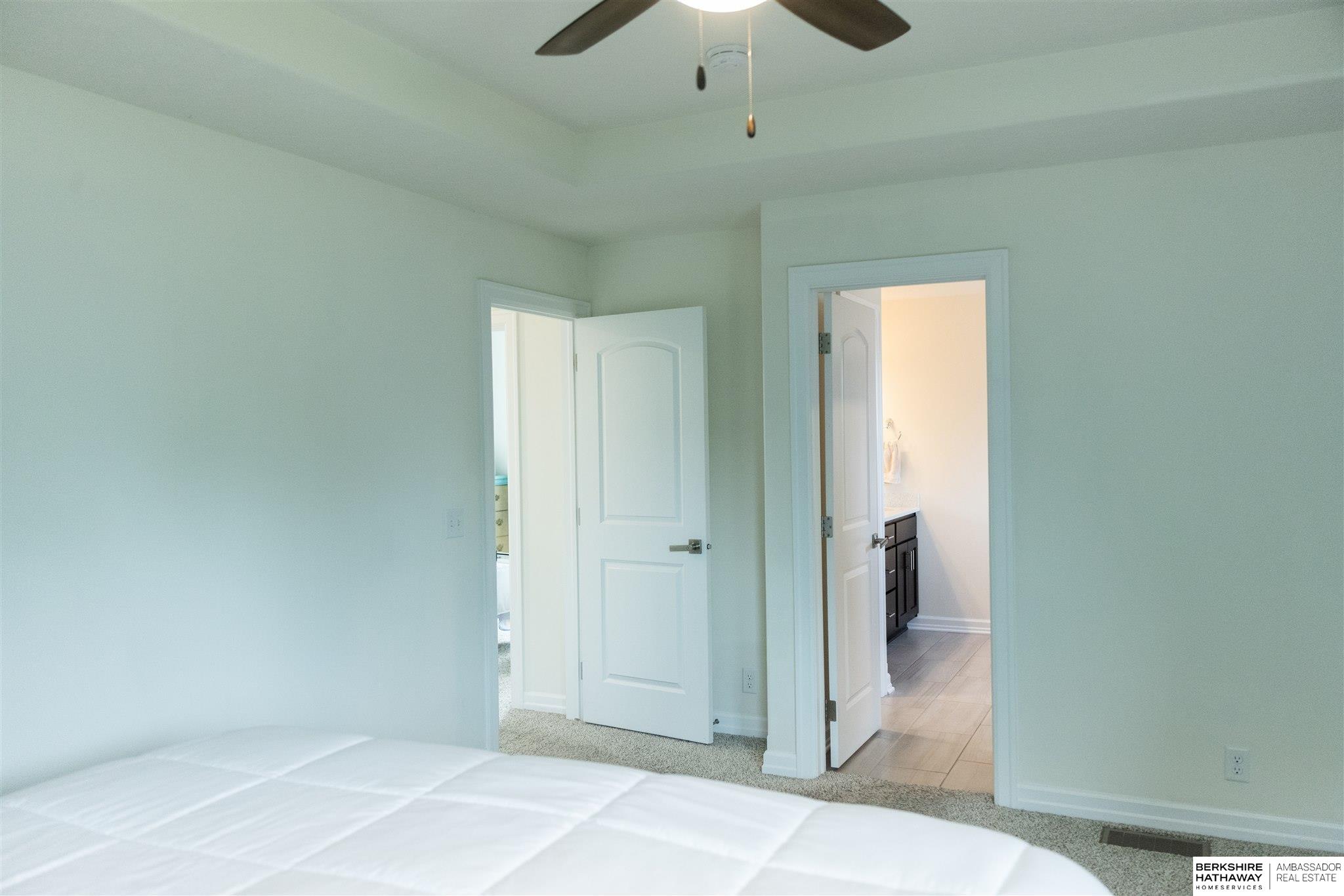 Gretna, Nebraska 68028, United States, 4 Bedrooms Bedrooms, ,3 BathroomsBathrooms,Residential,Active,209323