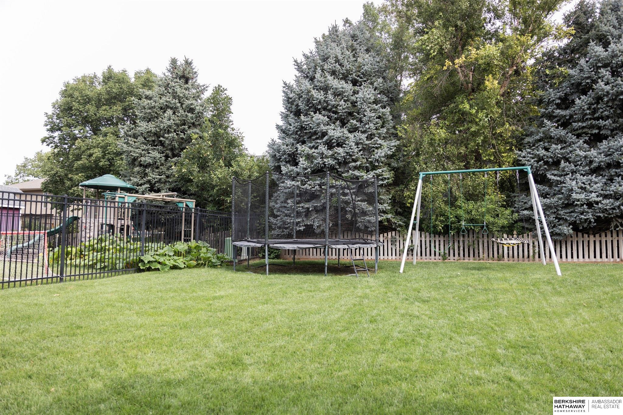 Gretna, Nebraska 68028, United States, 4 Bedrooms Bedrooms, ,3 BathroomsBathrooms,Residential,Active,209323