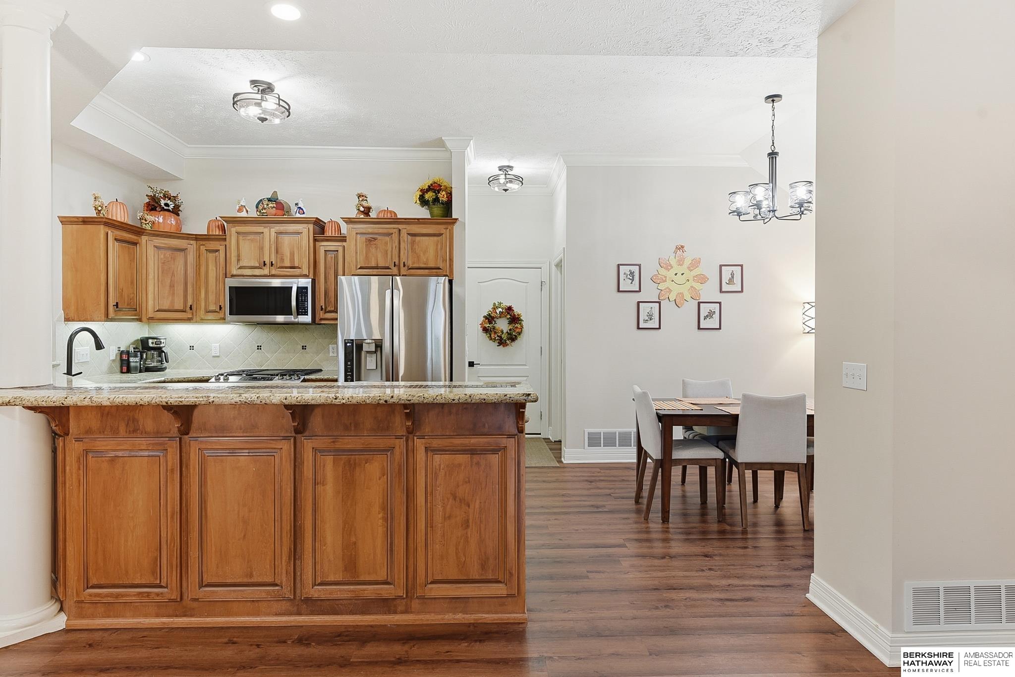 Omaha, Nebraska 68135, United States, 4 Bedrooms Bedrooms, ,3 BathroomsBathrooms,Residential,Active,235918