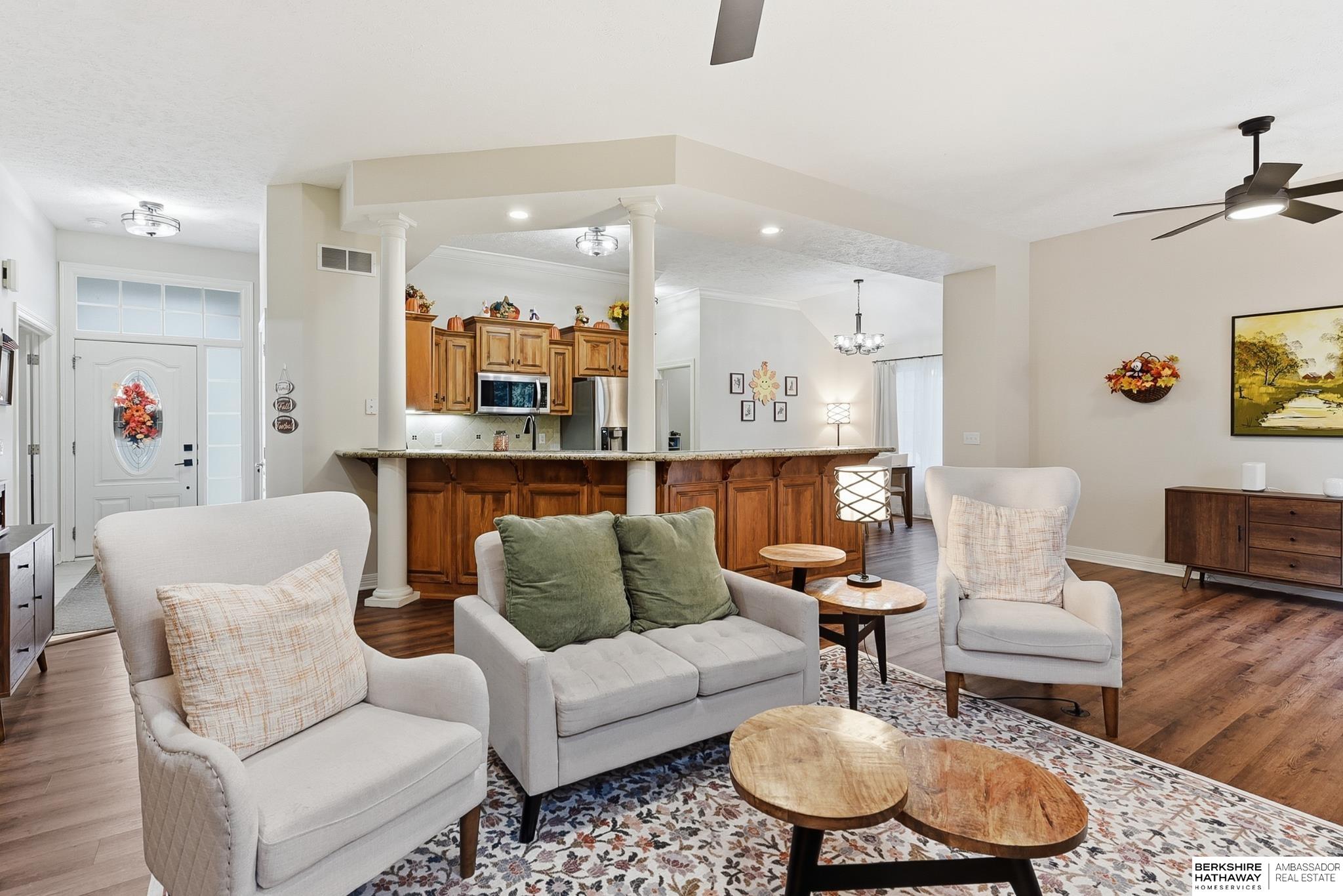 Omaha, Nebraska 68135, United States, 4 Bedrooms Bedrooms, ,3 BathroomsBathrooms,Residential,Active,235918