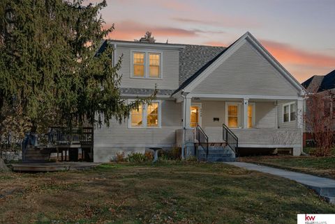 Photo of 4526 Pine Street, Omaha, NE 68106 (MLS # 22532553)