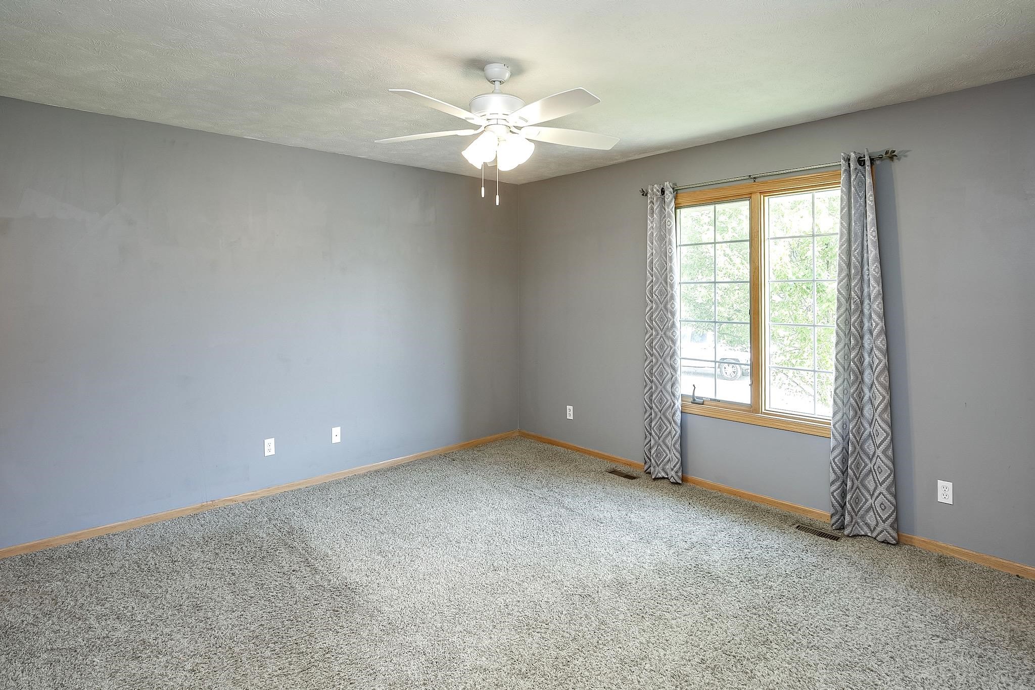 Gretna, Nebraska 68028, United States, 4 Bedrooms Bedrooms, ,3 BathroomsBathrooms,Residential,Active,151095