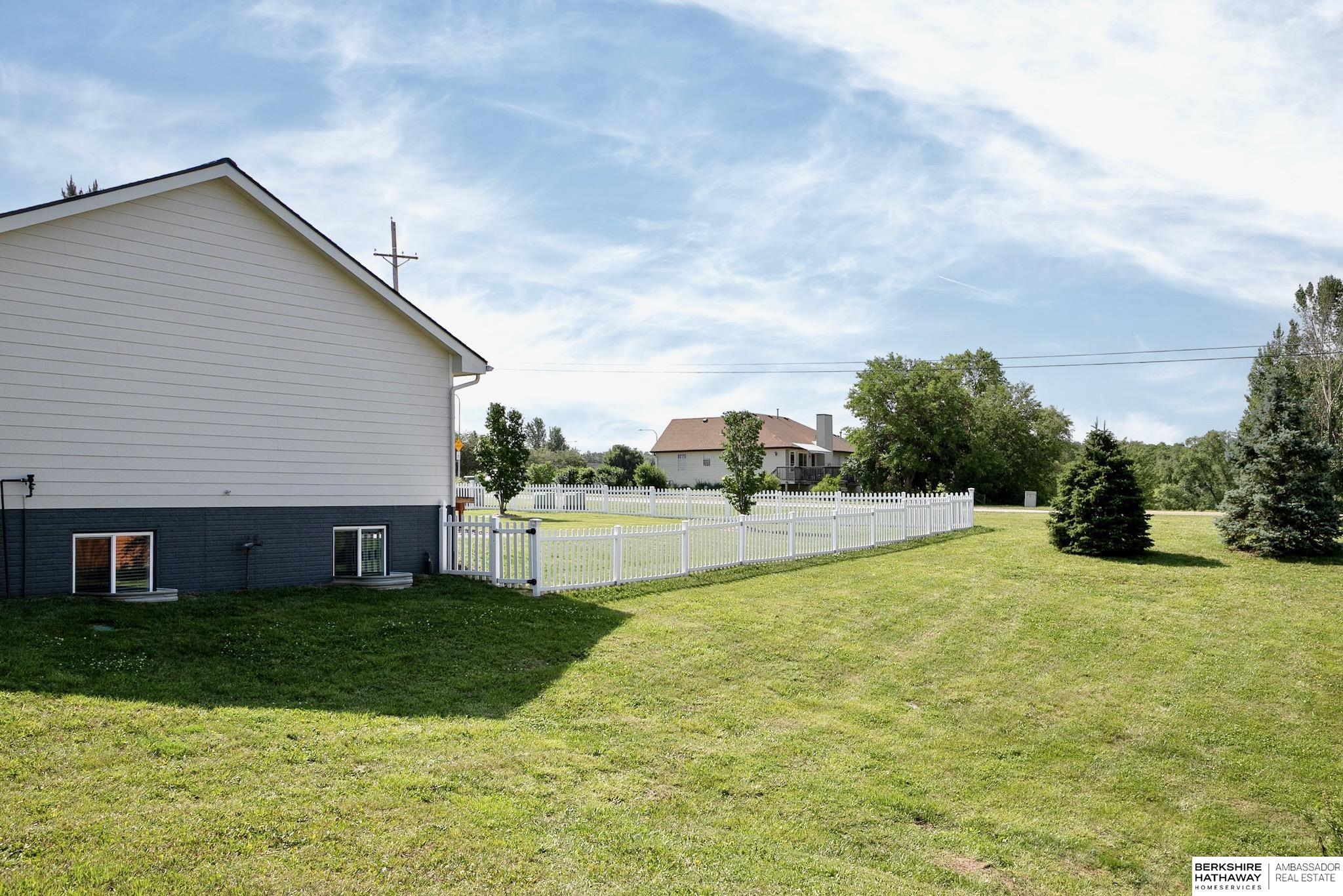 Gretna, Nebraska 68028, United States, 4 Bedrooms Bedrooms, ,3 BathroomsBathrooms,Residential,Active,151095