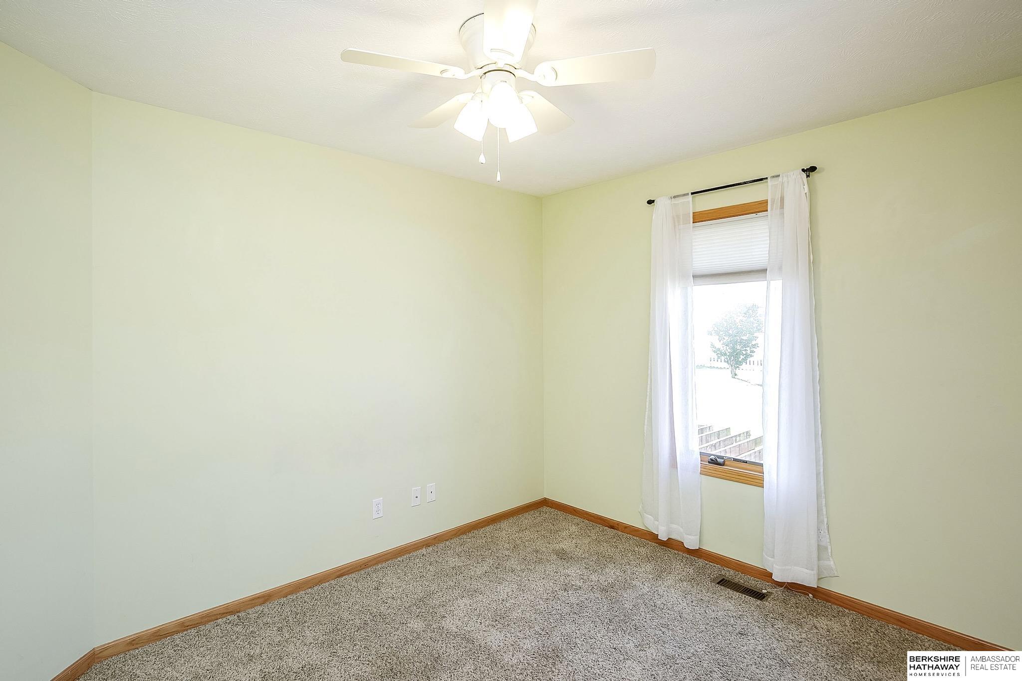 Gretna, Nebraska 68028, United States, 4 Bedrooms Bedrooms, ,3 BathroomsBathrooms,Residential,Active,151095