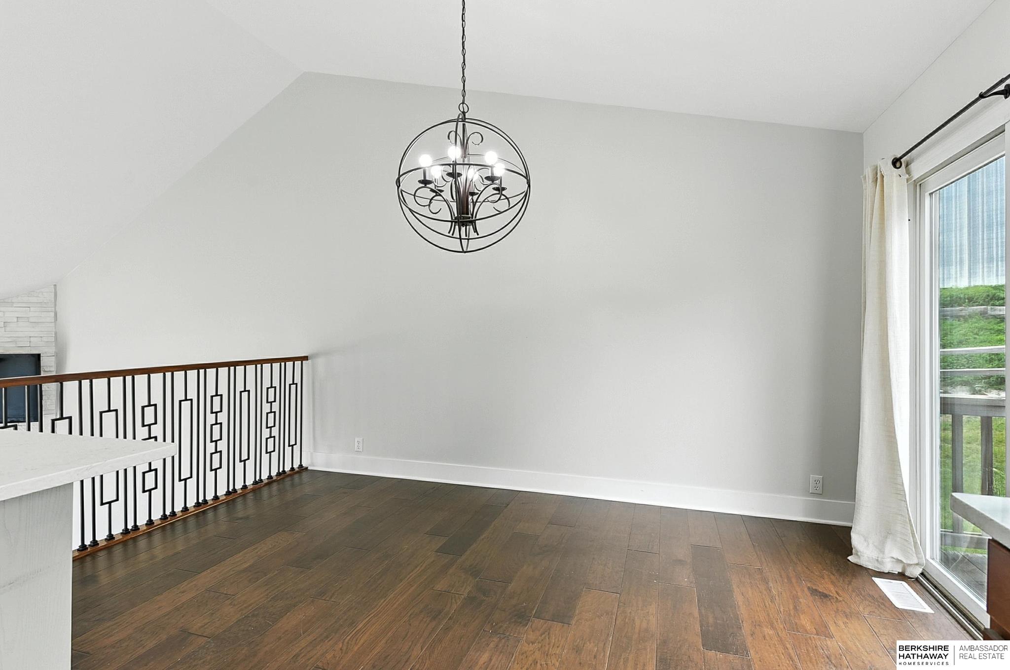 Omaha, Nebraska 68116, United States, 2 Bedrooms Bedrooms, ,2 BathroomsBathrooms,Residential,Active,169841