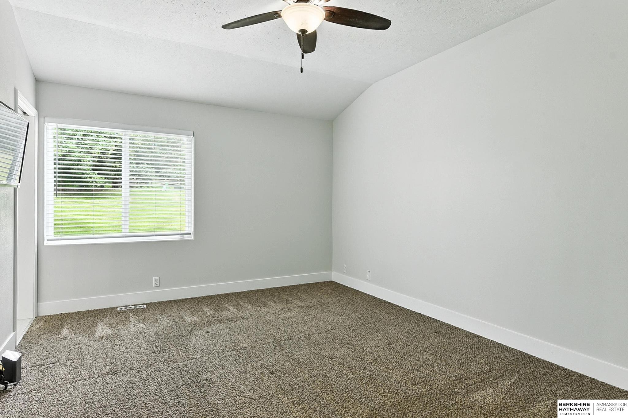 Omaha, Nebraska 68116, United States, 2 Bedrooms Bedrooms, ,2 BathroomsBathrooms,Residential,Active,169841