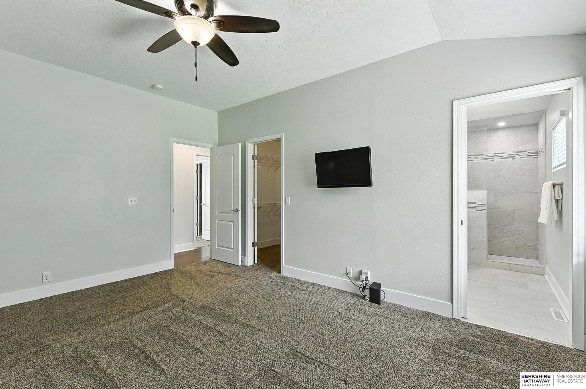 Omaha, Nebraska 68116, United States, 2 Bedrooms Bedrooms, ,2 BathroomsBathrooms,Residential,Active,169841