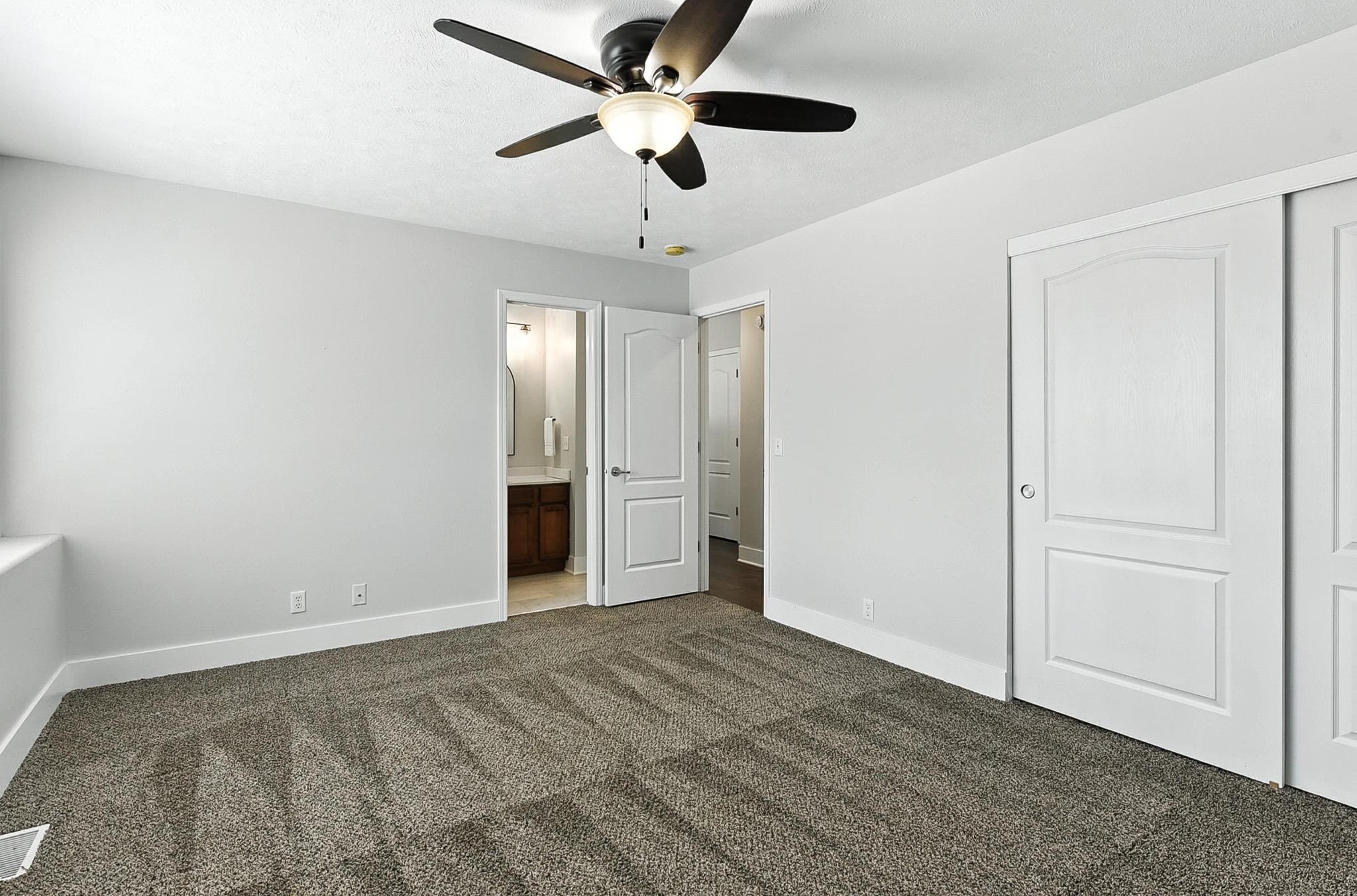 Omaha, Nebraska 68116, United States, 2 Bedrooms Bedrooms, ,2 BathroomsBathrooms,Residential,Active,169841