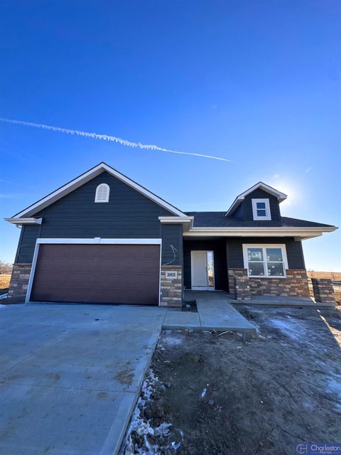 Photo of 20925 Pinehurst Avenue, Gretna, NE 68028 (MLS # 22533029)