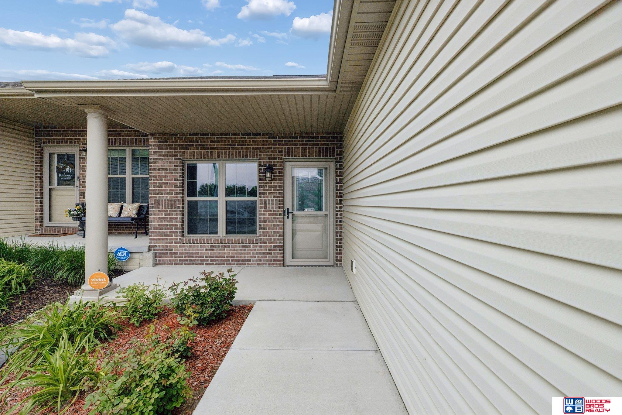 8190 Regent Drive