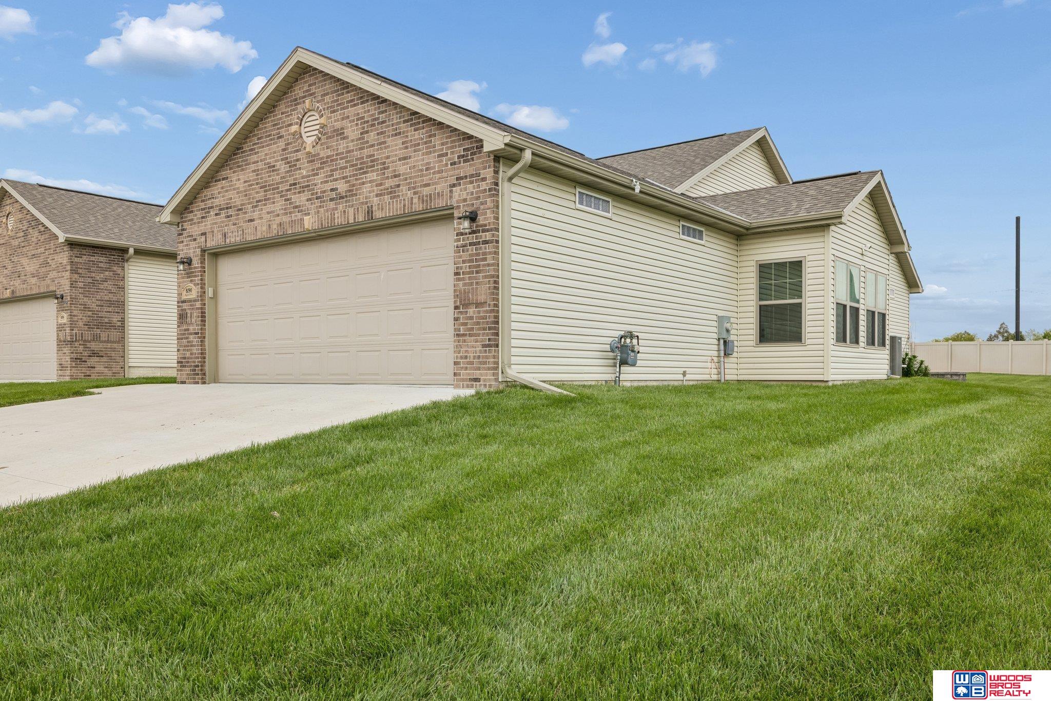 8190 Regent Drive