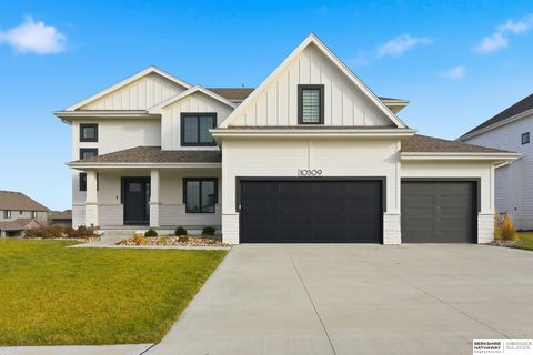 Photo of 10309 S 191st Street, Omaha, NE 68136 (MLS # 22534511)