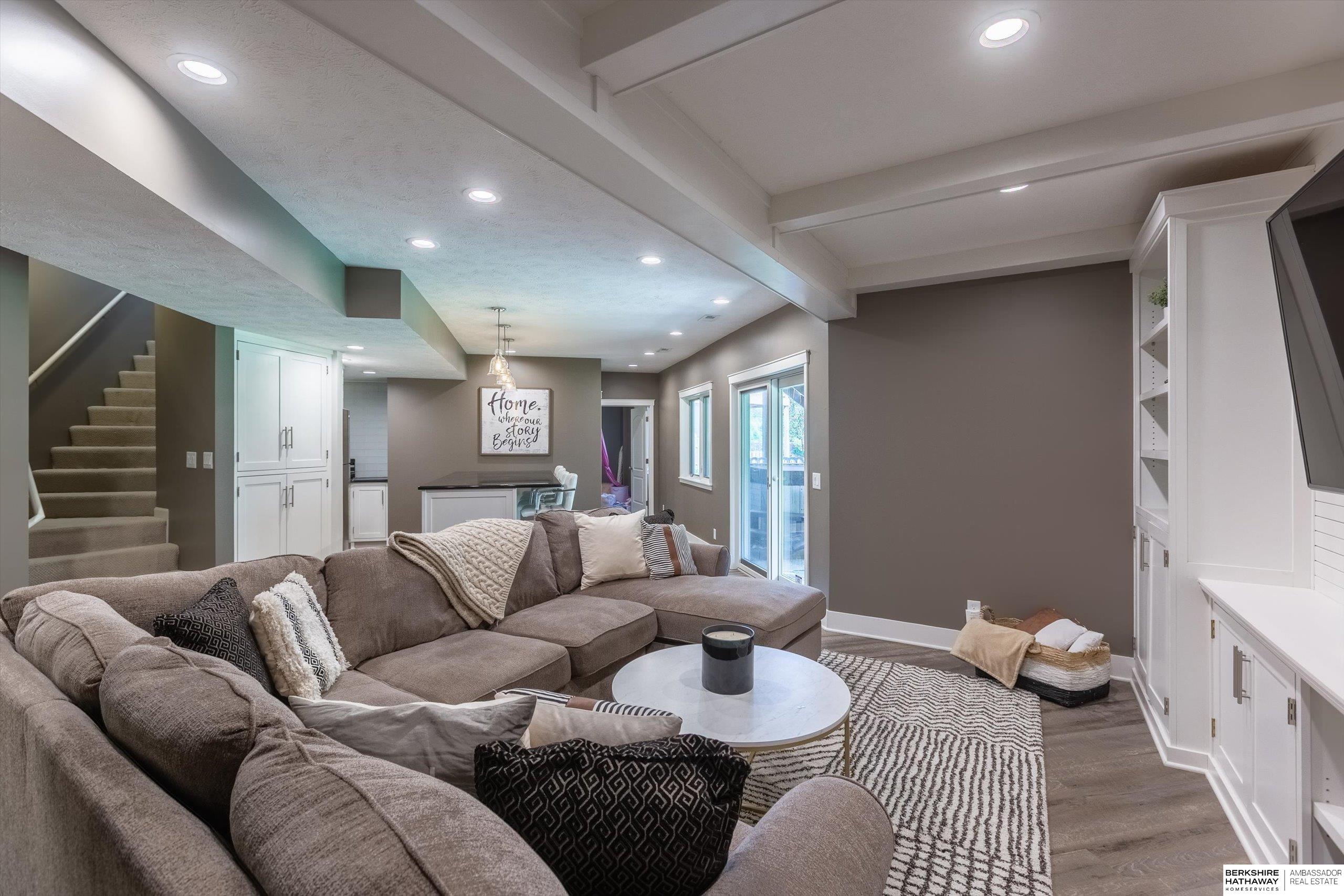 Omaha, Nebraska 68130, United States, 4 Bedrooms Bedrooms, ,4 BathroomsBathrooms,Residential,Active,228385