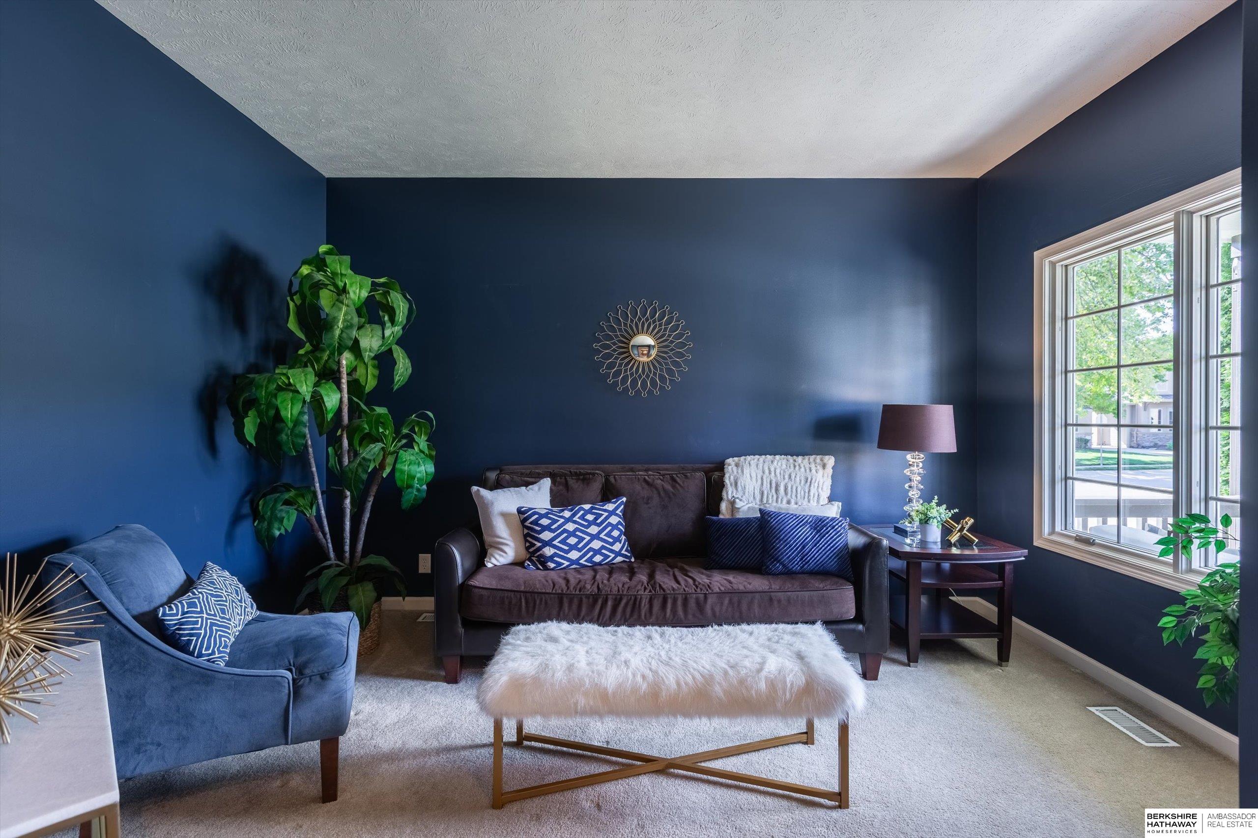 Omaha, Nebraska 68130, United States, 4 Bedrooms Bedrooms, ,4 BathroomsBathrooms,Residential,Active,228385