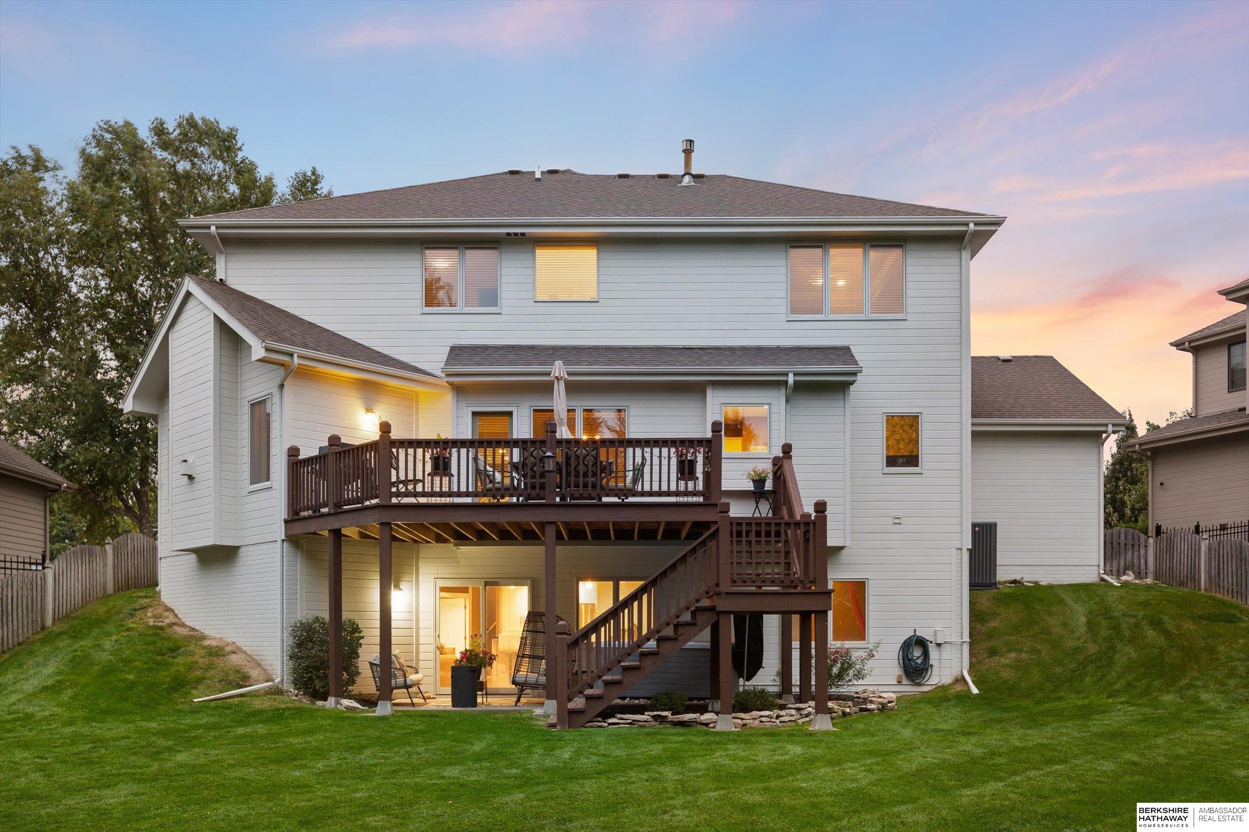 Omaha, Nebraska 68130, United States, 4 Bedrooms Bedrooms, ,4 BathroomsBathrooms,Residential,Active,228385