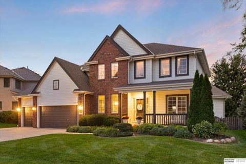 Photo of 1213 S 195th Street, Omaha, NE 68130 (MLS # 22529591)