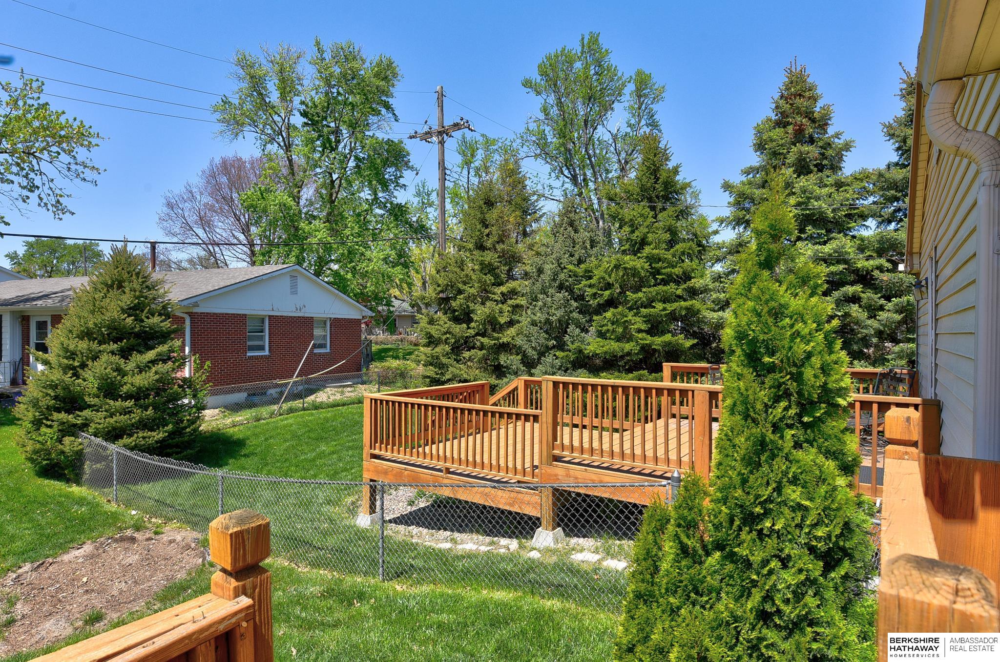 Omaha, Nebraska 68144, United States, 3 Bedrooms Bedrooms, ,2 BathroomsBathrooms,Residential,Pending,124356